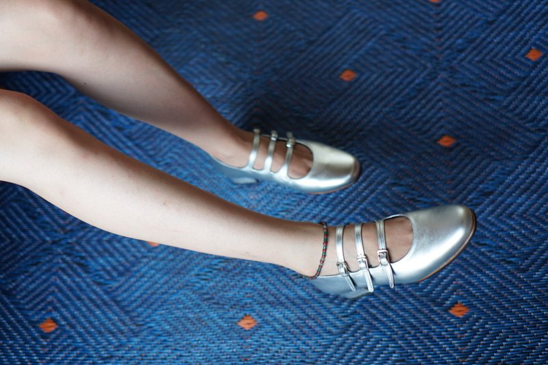 Charlotte Apollo - 其他女皮鞋 - 真皮 銀色