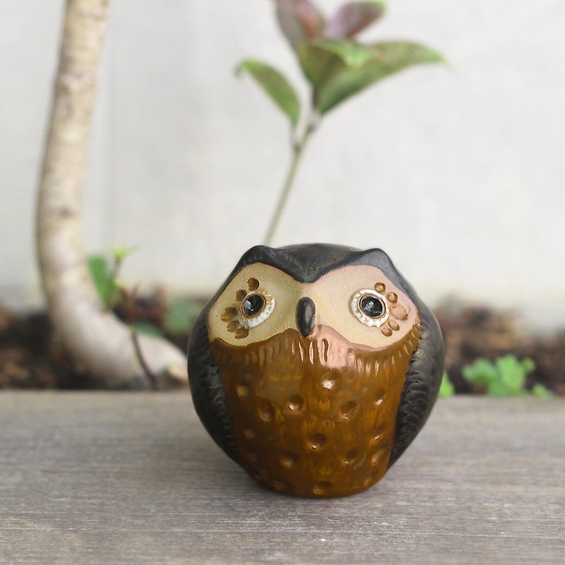 Le Y-Owl 2 - Items for Display - Pottery Black