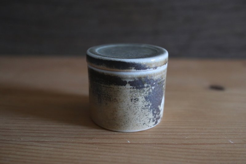 惜福柴燒煙嵐席罐 - 茶壺/茶杯/茶具 - 瓷 橘色