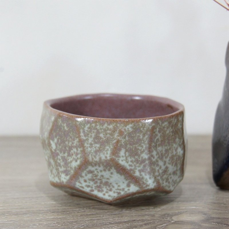 粉紫掛釉手切杯,茶杯,造型杯,手握杯-容量約70ML - 茶具/茶杯 - 陶 粉紅色