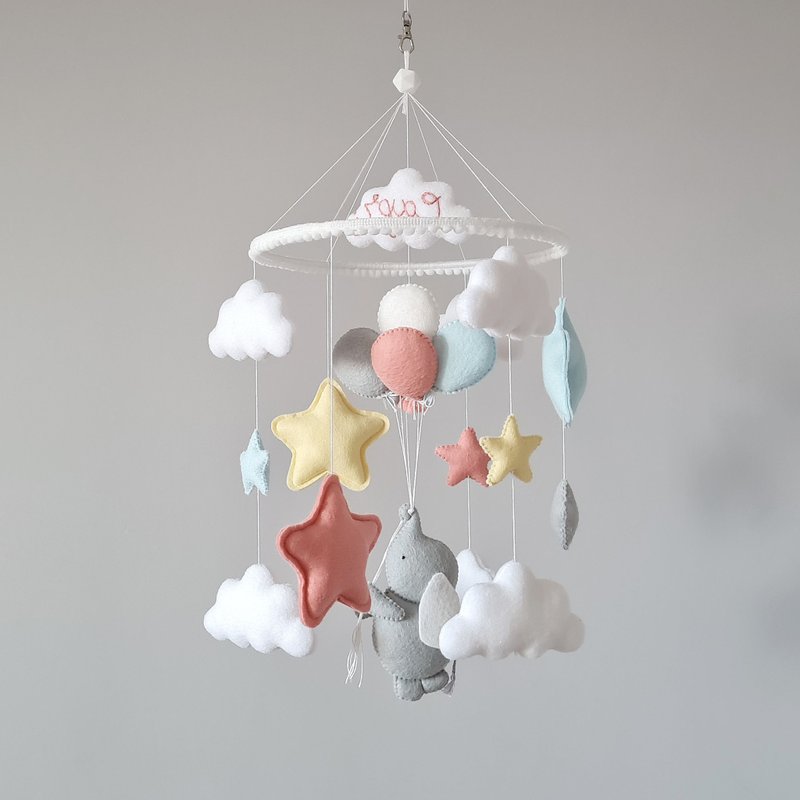 Elephant felt mobile, Pink nursery mobile, Hanging baby mobile, Felt decor - ของเล่นเด็ก - วัสดุอื่นๆ หลากหลายสี