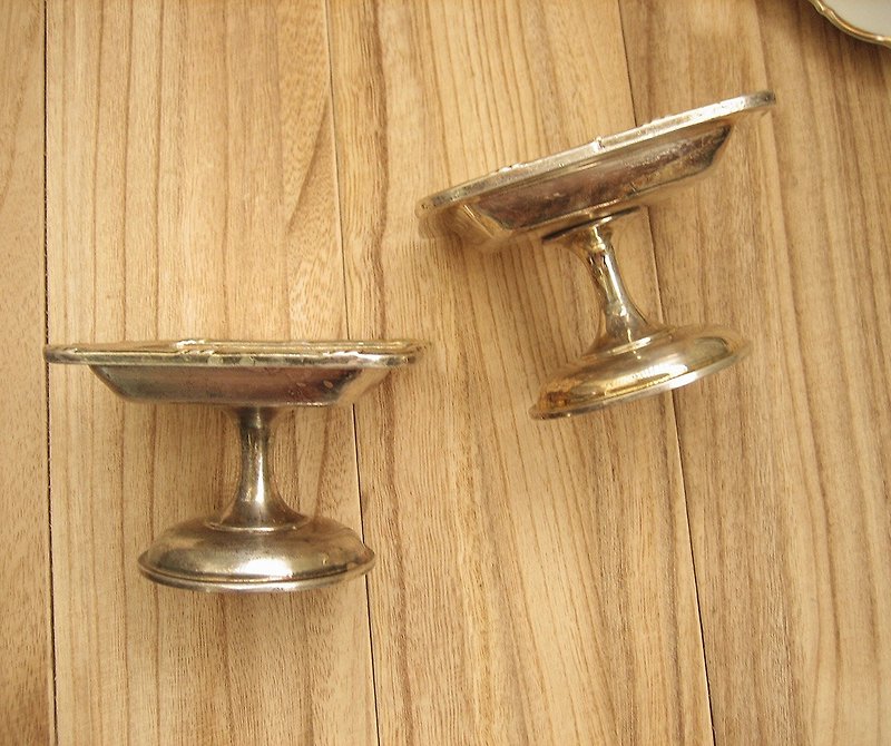 日本の四角銀メッキハイサイド小皿/ハイトレイ - 小皿 - 銅・真鍮 シルバー