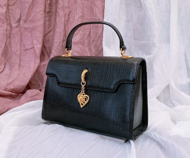 Secondary Bag Vintage] Kitamura Motomachi Black Twisted Gold Buckle Antique  Bag丨Portable - Shop Imogen Antique Handbags & Totes - Pinkoi