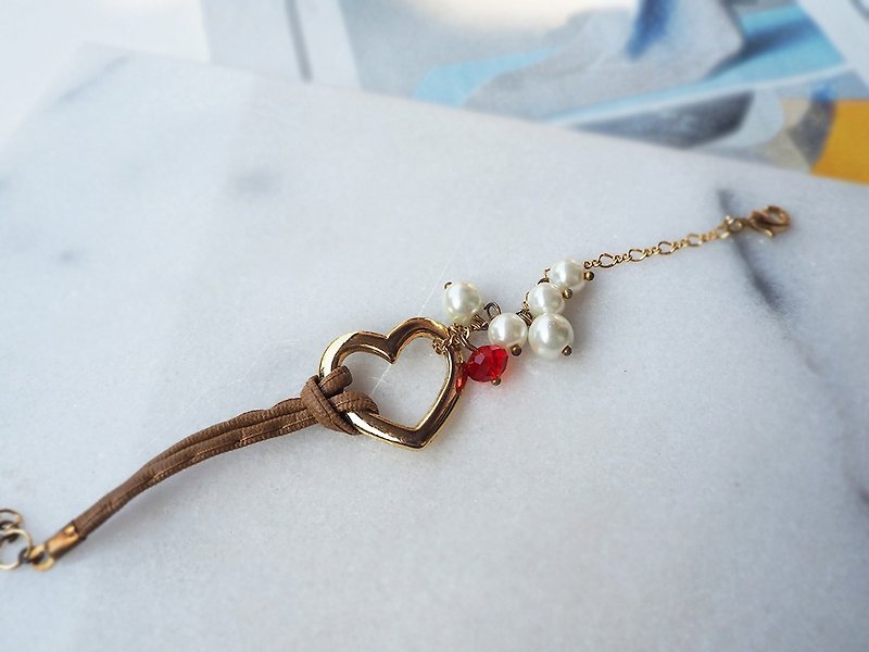 /Romantic heart language/Golden love bead string imitation leather rope winding bracelet P40 - Bracelets - Other Materials Gold