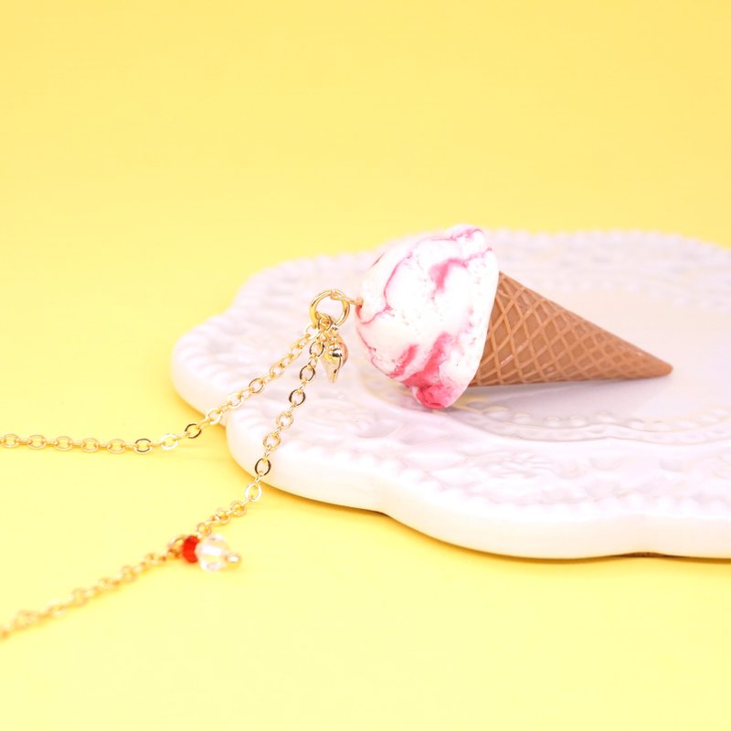 *Playful Design* Vanilla Ice Cream with Rose Sauce Necklace - สร้อยติดคอ - ดินเหนียว ขาว