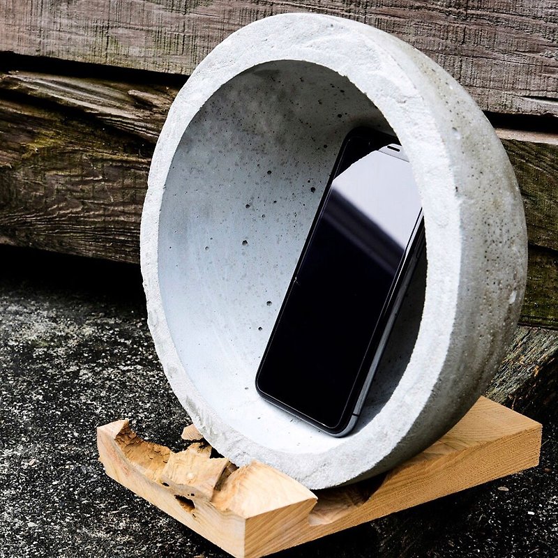 Mud mobile phone expansion speaker - Speakers - Cement Gray