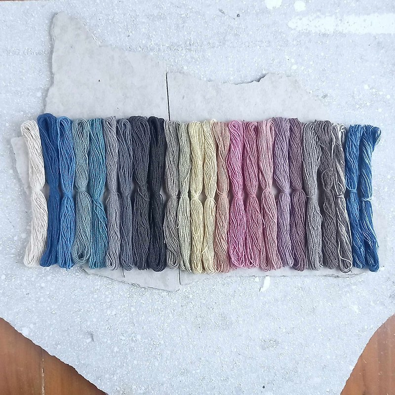 12m x 24 color set / plant-dyed cotton thread, thickness 0.7mm / Embroidery thread, sashiko thread, cross stitch, wrapping - Knitting, Embroidery, Felted Wool & Sewing - Cotton & Hemp Multicolor