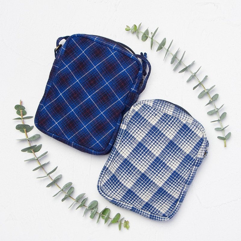 Girlfriends two-in discount limited hand-woven ancient cloth mini carry-on side backpack plaid stripe birthday gift - กระเป๋าแมสเซนเจอร์ - ผ้าฝ้าย/ผ้าลินิน สีน้ำเงิน