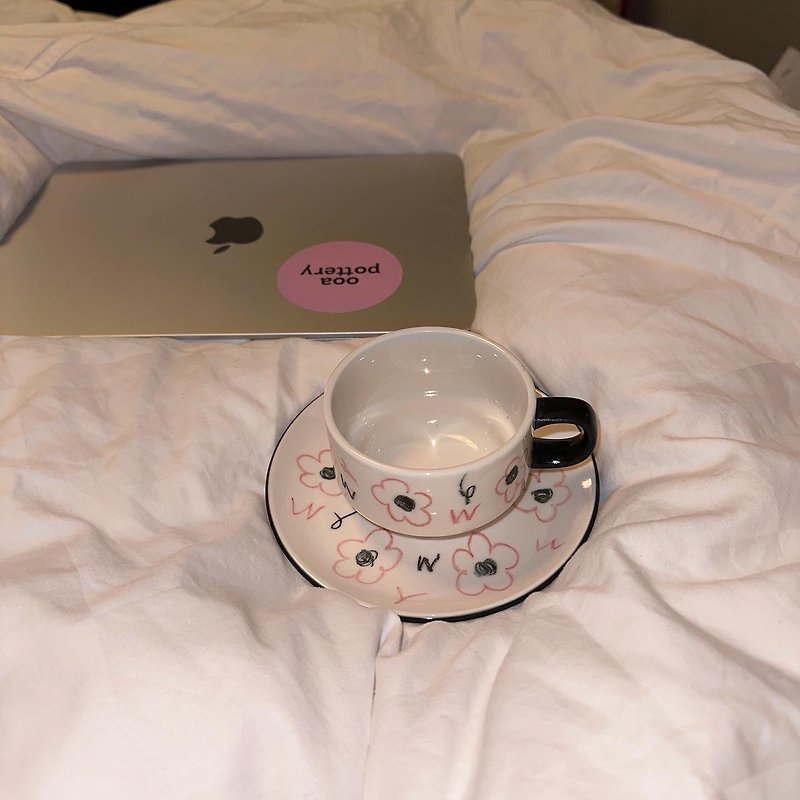 pink flower latte cup set - 杯/玻璃杯 - 陶 粉紅色