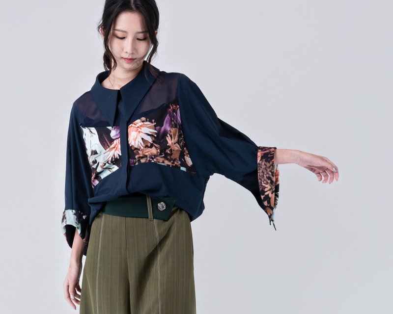 高雅女爵透視外罩衫-繁花藍 / 四季款 - 女大衣/外套 - 聚酯纖維 藍色