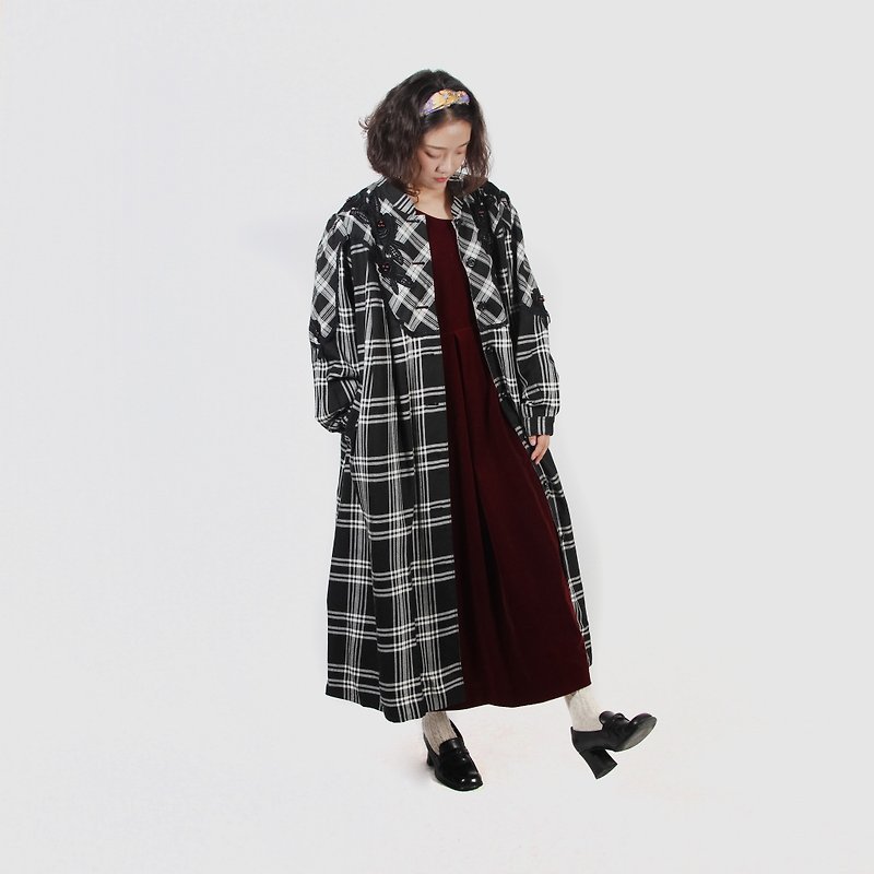[Egg plant vintage] Ouya plaid lace embellished loose wool vintage trench coat - Women's Blazers & Trench Coats - Wool Black