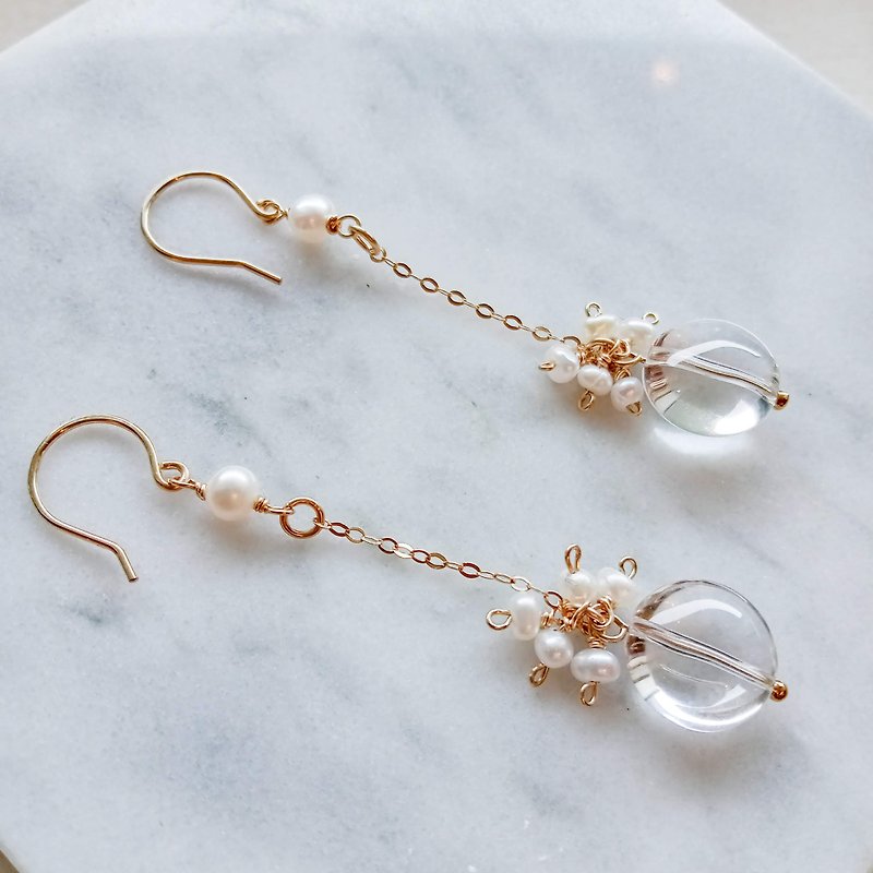 Gem Stone /14KGF   Crystal and freshwater pearl chain earrings - ต่างหู - เครื่องประดับพลอย สีใส
