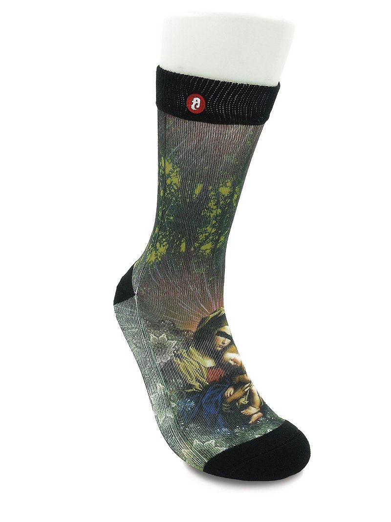 香港設計 | Fools Day印花襪子﹣森林的聖母聖婴 - 襪子 - 棉．麻 黑色