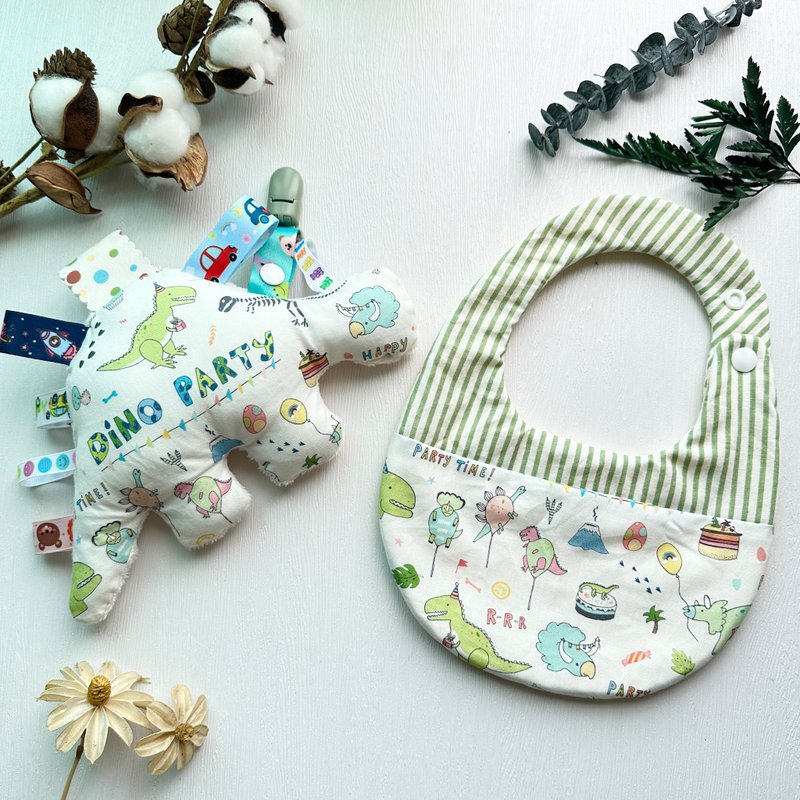 Dinosaur-shaped full-month gift box set/comfort doll/splicing bib bag/dinosaur-shaped comfort doll - Baby Gift Sets - Other Materials Multicolor