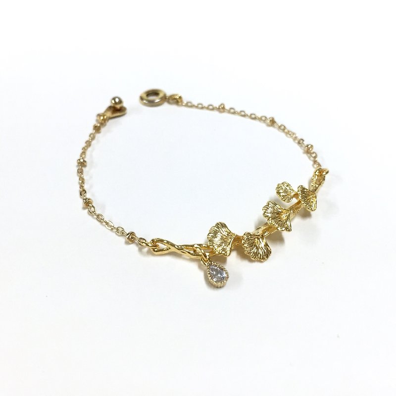 If [Sang] [II] autumn thin models. Ginkgo branches bracelet / zircon droplets / gold bracelet / Ginkgo Biloba / autumn / Customized Bracelet - Bracelets - Other Metals Gold