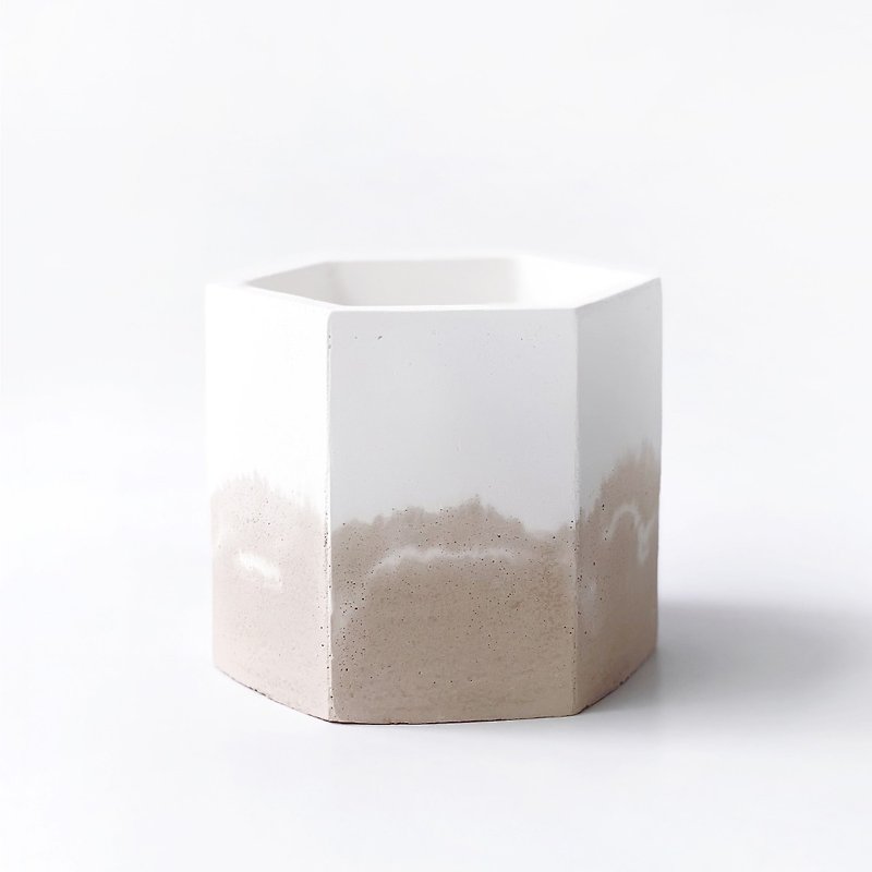 (預購) 奶茶系列 | 六邊形雙色水泥盆器 可搭配同色系底盤 - 花瓶/陶器 - 水泥 卡其色