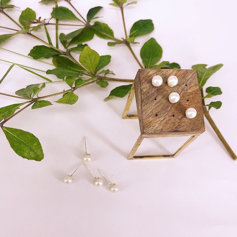 Pearl earrings imitation 6mm - ต่างหู - เงินแท้ สีเงิน