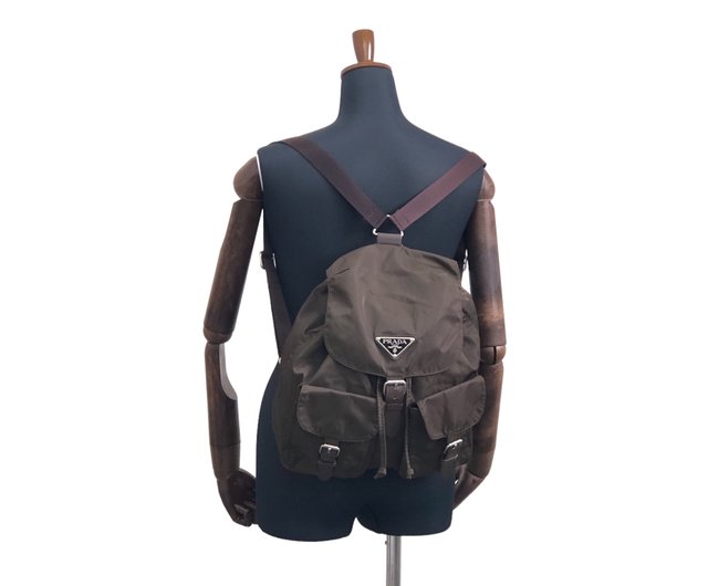 Prada vintage nylon リュック Prada Vela Backpack Nylon | Étoile Luxury Vintage – l'Étoile