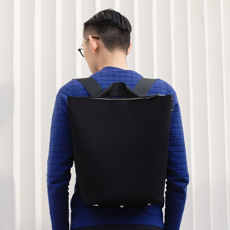 Large simple canvas shoulder bag / shoulder portable dual-use backpack / leisure travel backpack / student bag - Backpacks - Cotton & Hemp Black