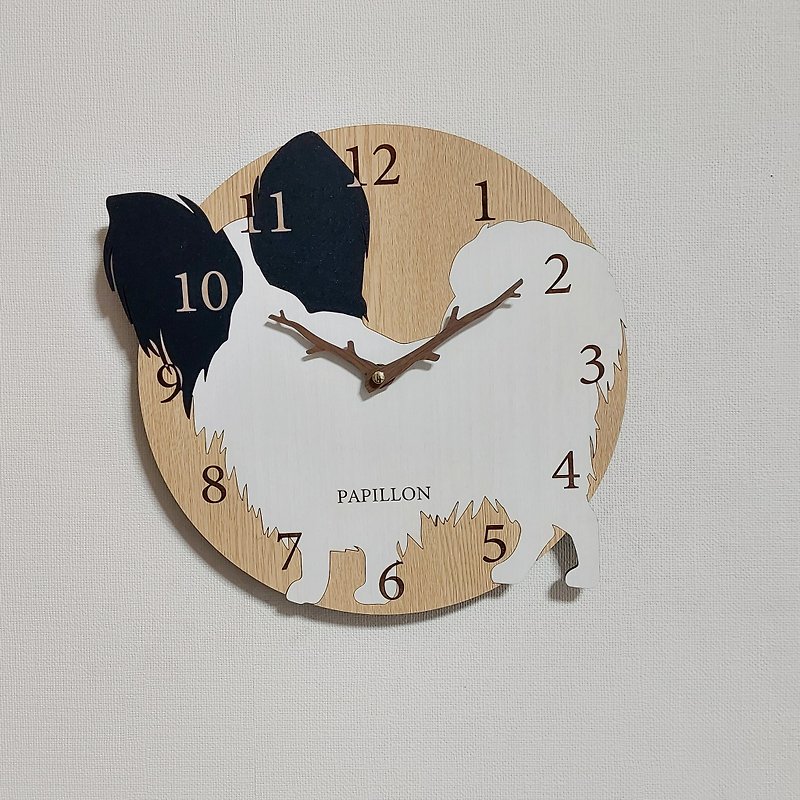 Limited time big discount of 3000 yen off Personalized dog wall clock Papillon Black ears Silent clock - นาฬิกา - ไม้ 