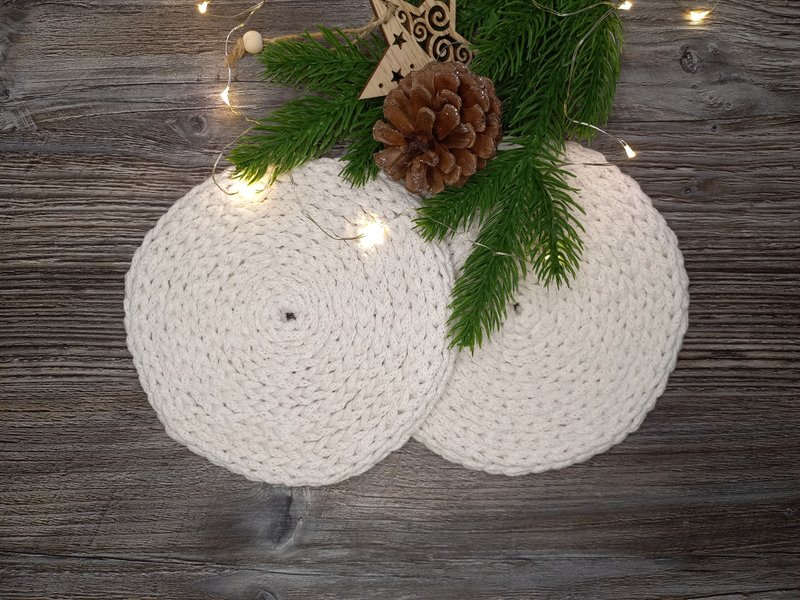 Set of 2 crochet cotton coasters Knit napkin gift Festive table decoration - Place Mats & Dining Décor - Cotton & Hemp White