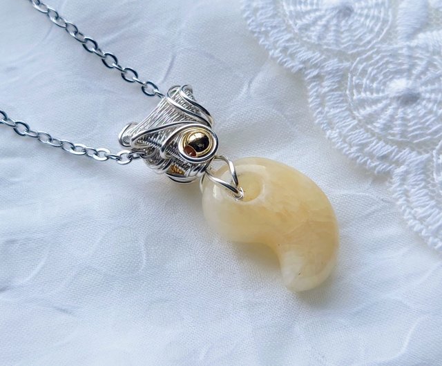 天照大御神の涙】出雲型勾玉/天然鉱物/両面デザインネックレス