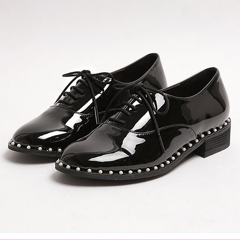 PRE-ORDER-MACMOC Jinju (BLACK) Loafer - รองเท้าอ็อกฟอร์ดผู้หญิง - วัสดุอื่นๆ 