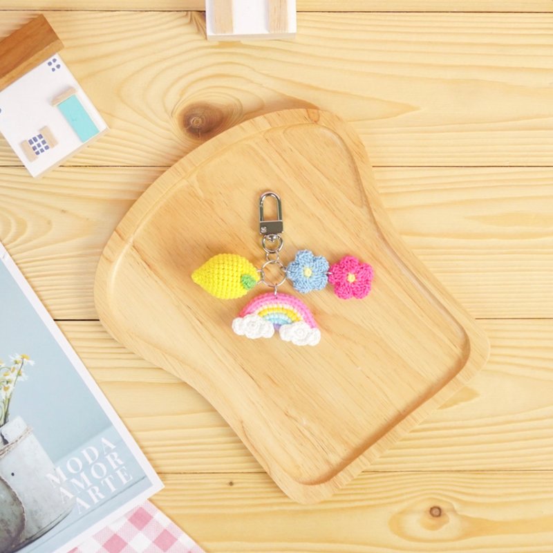 rainbow keychain with lemon and flower - 吊飾/掛飾 - 棉．麻 黃色