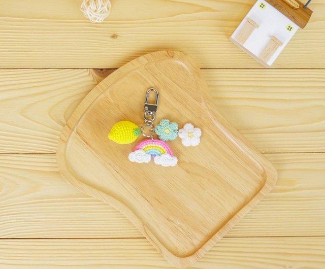 かぎ針編みのレインボー キーホルダー レモン、花、手作りギフト
