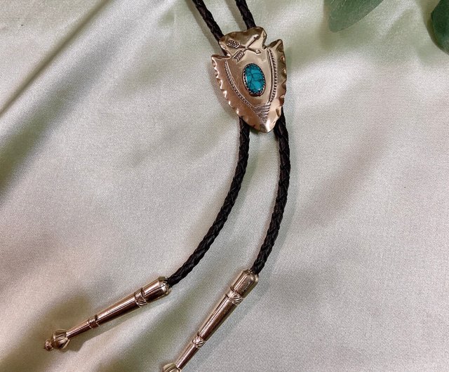 西洋アンティークジュエリー】アメリカの西洋アーティストがハンドメイドで制作したBolo Tieタイネックレス - ショップ noahark ネックレス  - Pinkoi