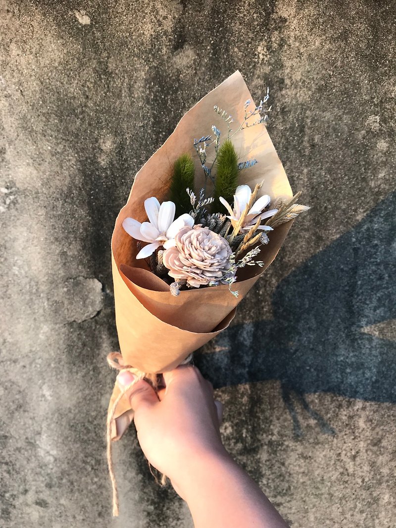Small bouquet / bouquet / dry flower / sun rose bouquet / graduation bouquet / graduation gift - Dried Flowers & Bouquets - Plants & Flowers Multicolor