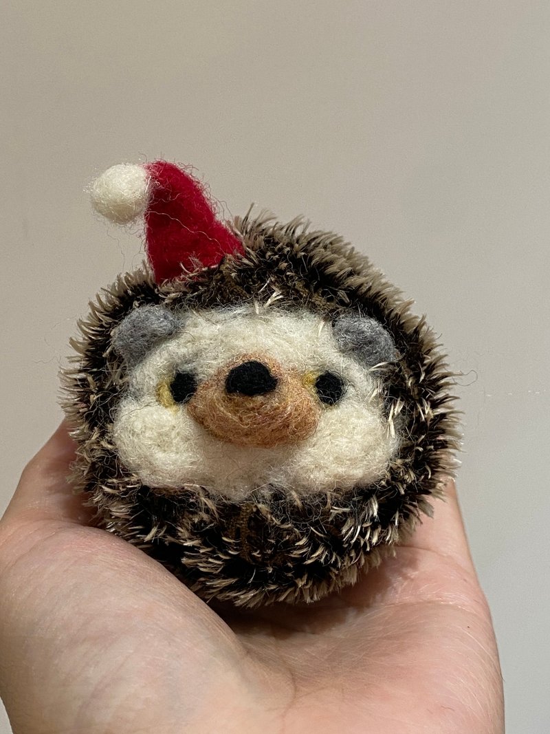 Fat Hedgehog Wool Felt - Charms - Wool Brown