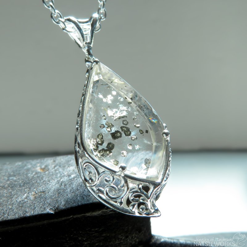 マーカサイトinクォーツ ネックレス / Marcasite in Quartz Necklace - 項鍊 - 寶石 透明