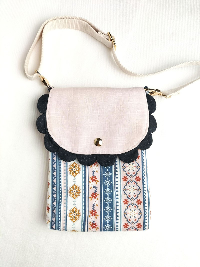 Straight-line floral mobile phone side backpack (pink blue)/mobile phone bag/carrying bag - กระเป๋าแมสเซนเจอร์ - ผ้าฝ้าย/ผ้าลินิน 