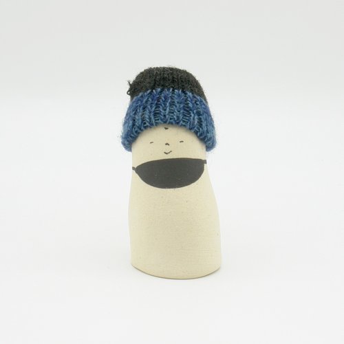 Handmade ceramic doll Jizo wearing a knit hat S size - Shop