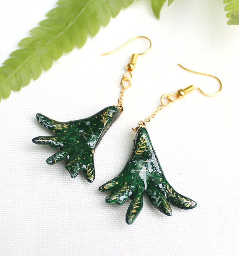 Handmade platycerium earrings (Green) - Earrings & Clip-ons - Clay Green