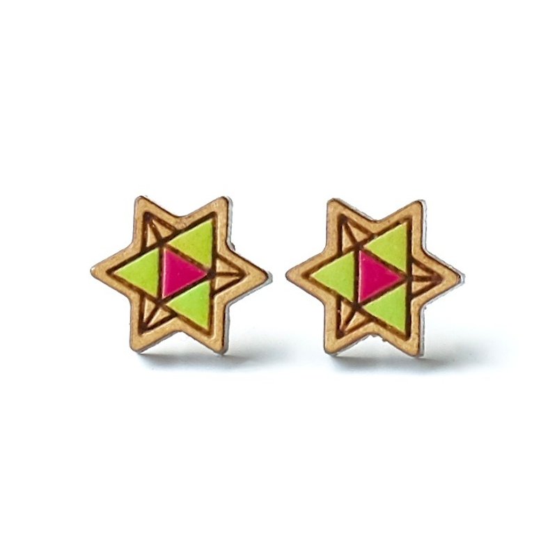 『TienTien』Painted wood earrings-Star (fuchsia) - Earrings & Clip-ons - Wood Pink