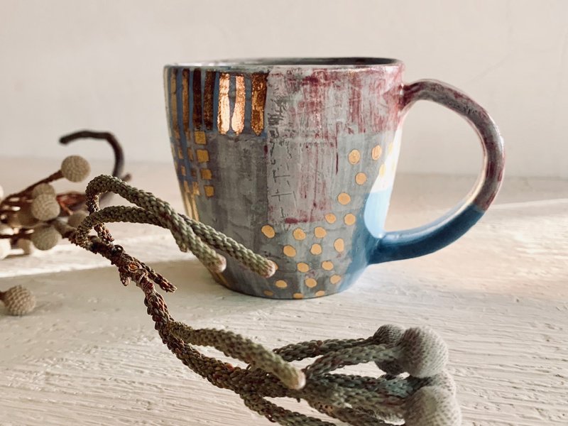 Mottled gold pattern coffee cup_pottery mug - Mugs - Pottery Blue