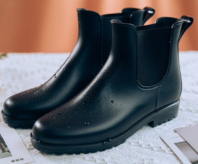 The chelsea waterproof store rain boot