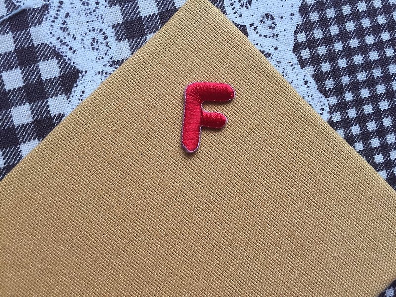Embroidered cloth stickers-English alphabet series-capital F - อื่นๆ - งานปัก 