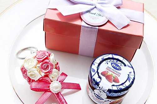 幸福朵朵 婚禮小物 花束禮物 Double Love Pink盒 藍蓋hero果醬+捧花鑰匙圈 小禮盒