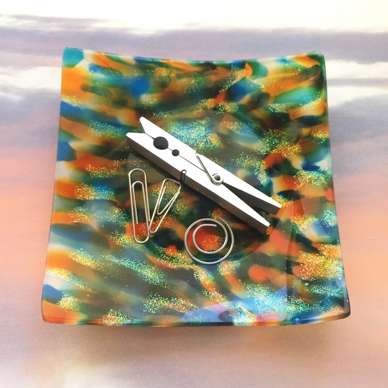 Contemporary Colourful Art Glass Decorative Ring Dish・Painted Trinket Tray - อื่นๆ - แก้ว หลากหลายสี
