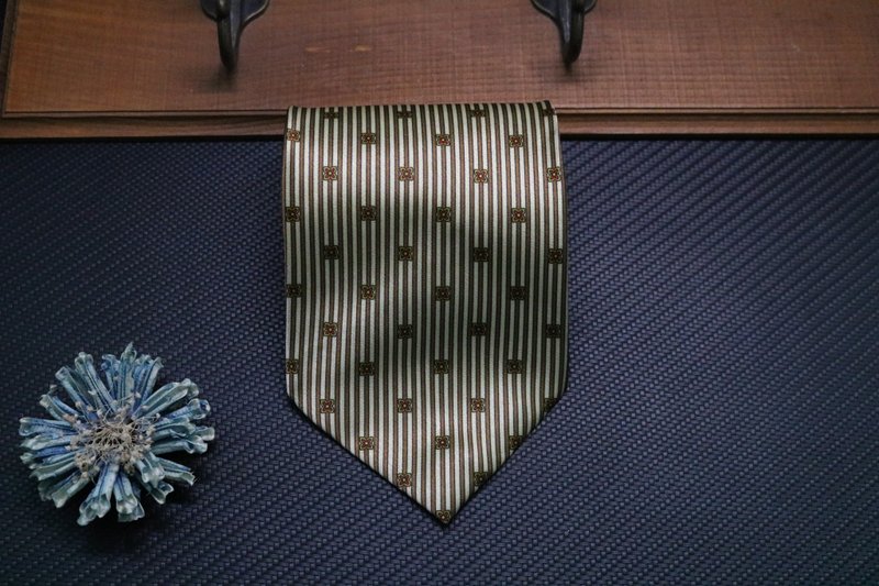 卡其色碎花真絲提花領帶/商務紳士正裝necktie - 領帶/領帶夾 - 絲．絹 卡其色