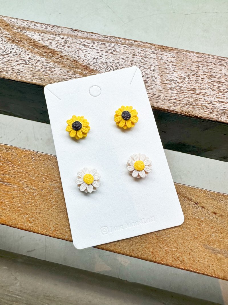 Handmade soft clay daisy earrings - ต่างหู - วัสดุอื่นๆ 