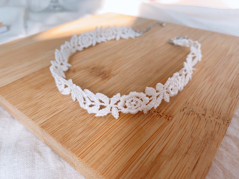 Bondage of Love | Necklace - Necklaces - Other Man-Made Fibers White