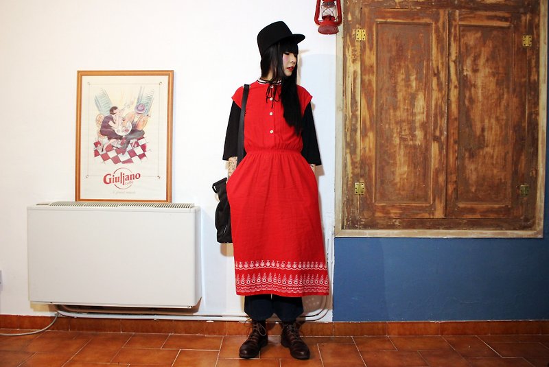 F3094 [Vintage Dress] red vintage double pocket cotton sleeveless dress (wedding / picnic / party) - ชุดเดรส - ผ้าฝ้าย/ผ้าลินิน สีแดง