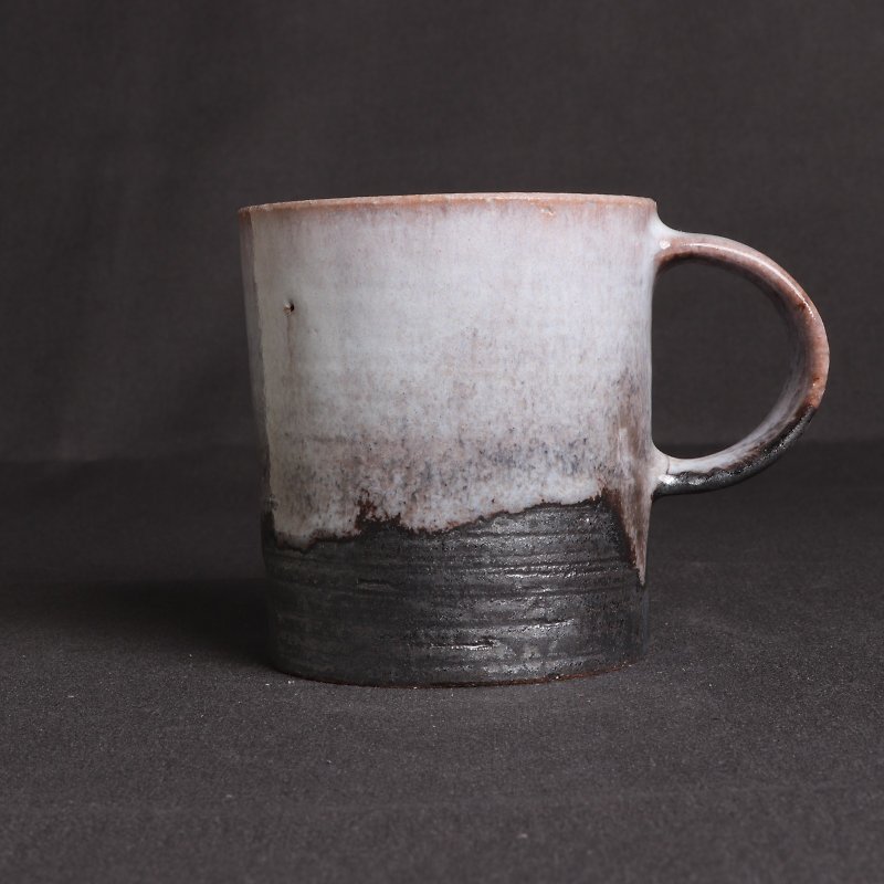 萩釉黑金把杯 - 茶具/茶杯 - 陶 灰色