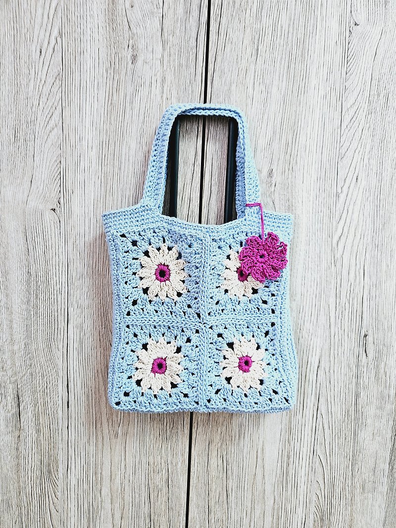 [In stock] Woven flower slice toast bag (qin blue) small carry-on bag/walking bag/portable - Handbags & Totes - Cotton & Hemp Blue