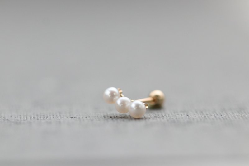 Pure 14K Triple Pearl Piercing Pearl Lock Bead Earrings (Single)
