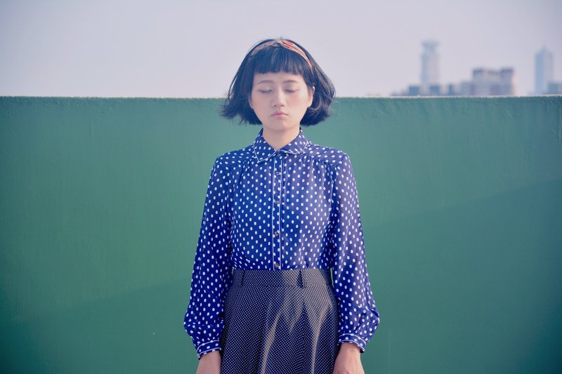 寶石藍  |  Vintage Shirt - Women's Shirts - Other Materials 